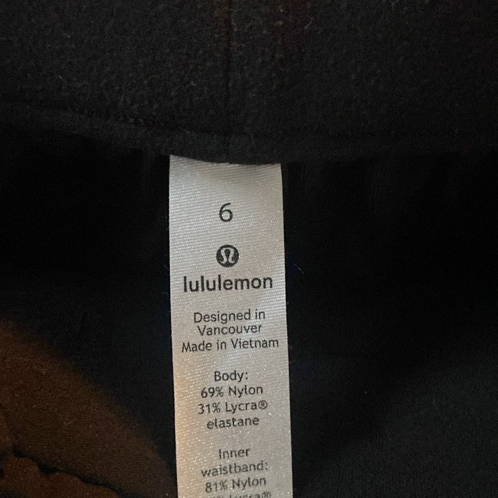 Lululemon joggers - Picture 3 of 6